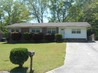 6423 Valley Brook Dr, Riverdale, GA 30274