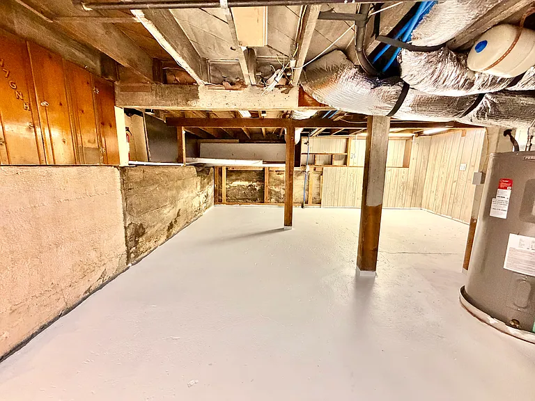 2419 W Regan Ave — Photo 38