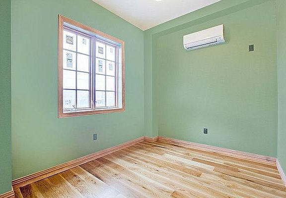 4th image of 302 Saint Nicholas Ave #5B