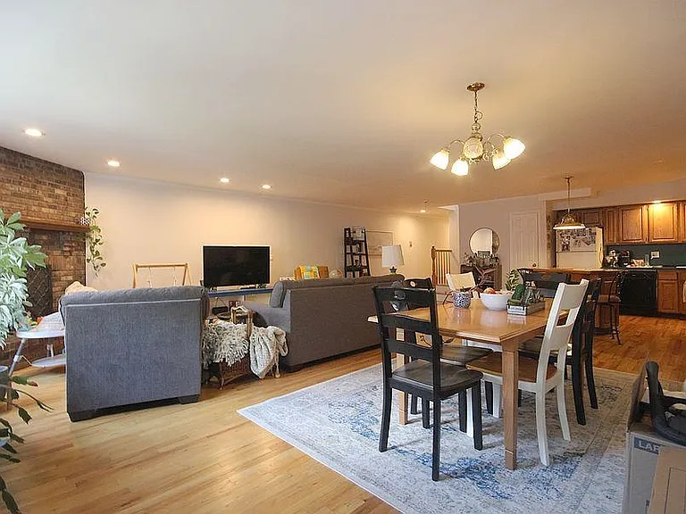 602 Monroe St #2 — Photo 7