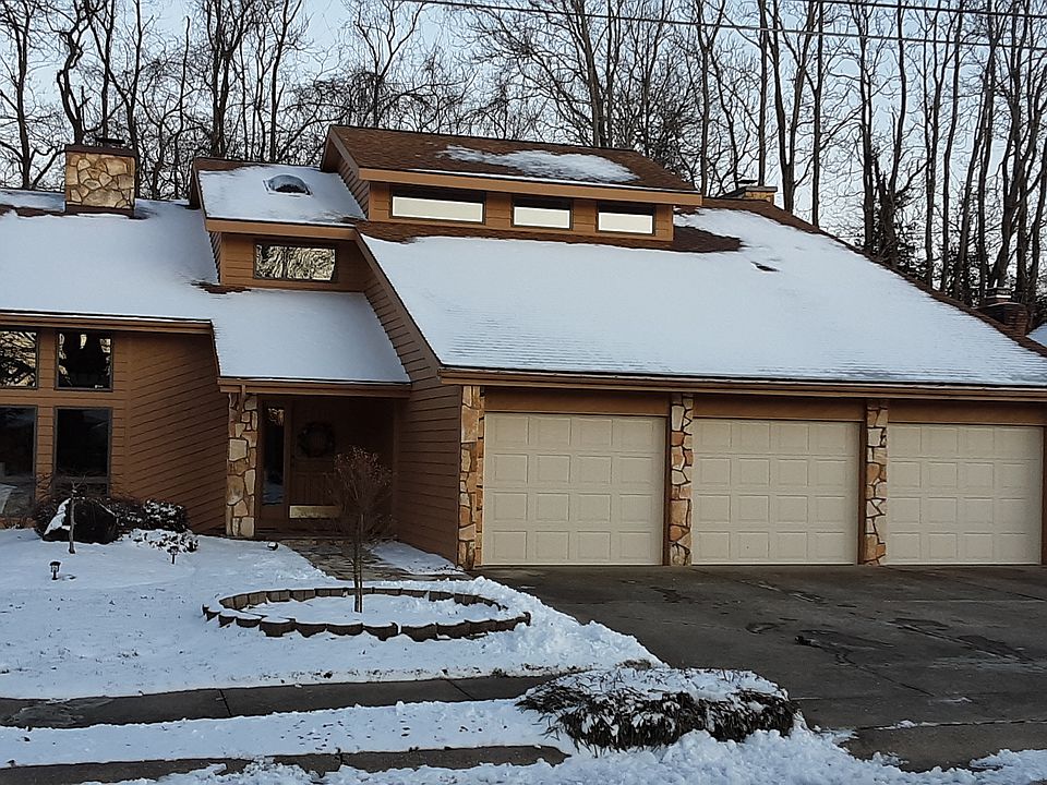 1st image of 810 Ashberry Dr