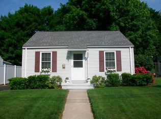 95 Rosewood Ave, New Haven, CT 06513