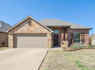 3200 Capetown Dr, Denton, TX 76208