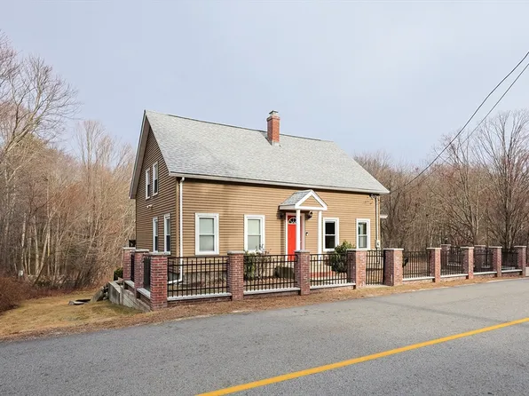 406 Highland St, Northbridge, MA 01534