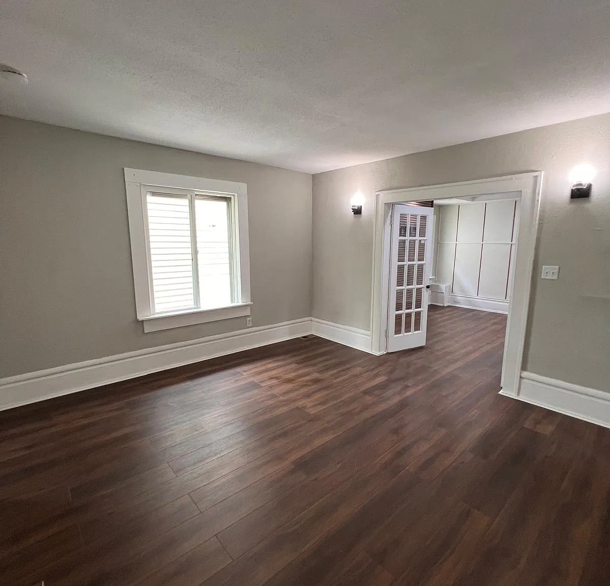 3 bed, 1200 sqft, $1,500 — Photo 4