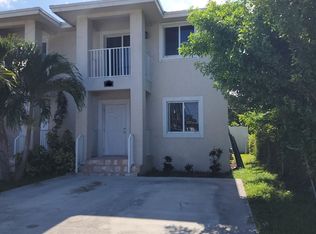 302 N 61st Ter, Hollywood, FL 33024