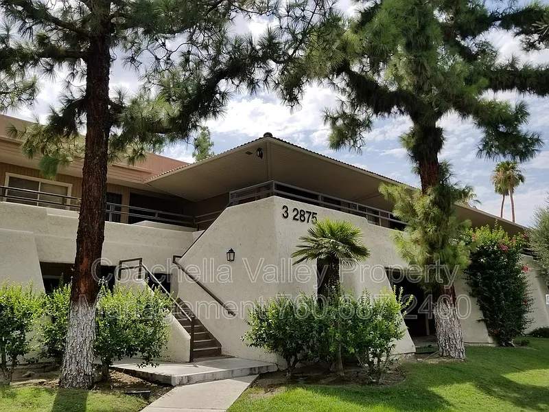 1 bed, 1.0 bath, 589 sqft, $1,295 — Photo 1