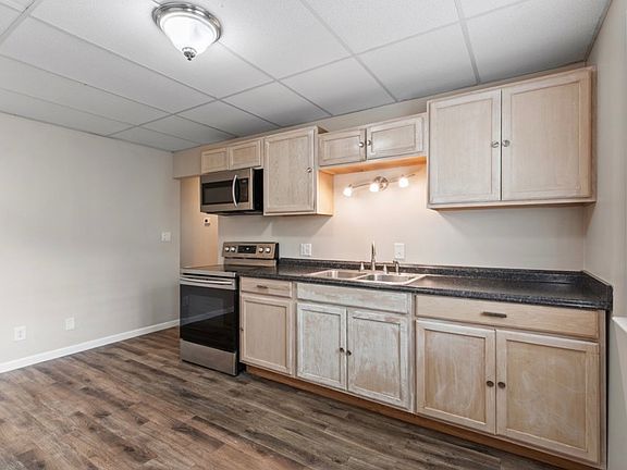 3rd image of 217 N Huron St #1
