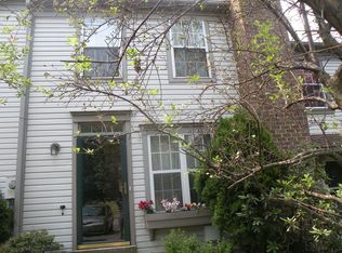 5 Childress Ct, Burtonsville, MD 20866
