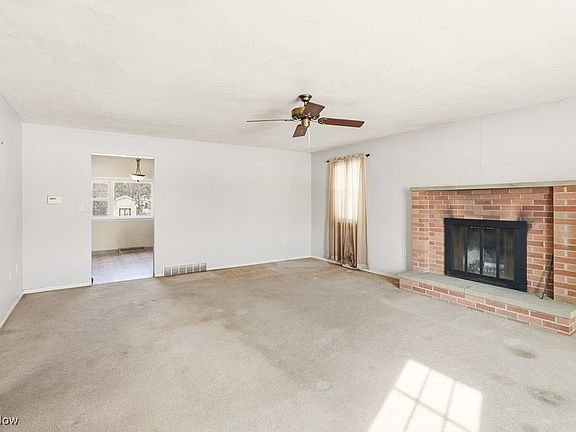 3rd image of 19120 Haskins Rd