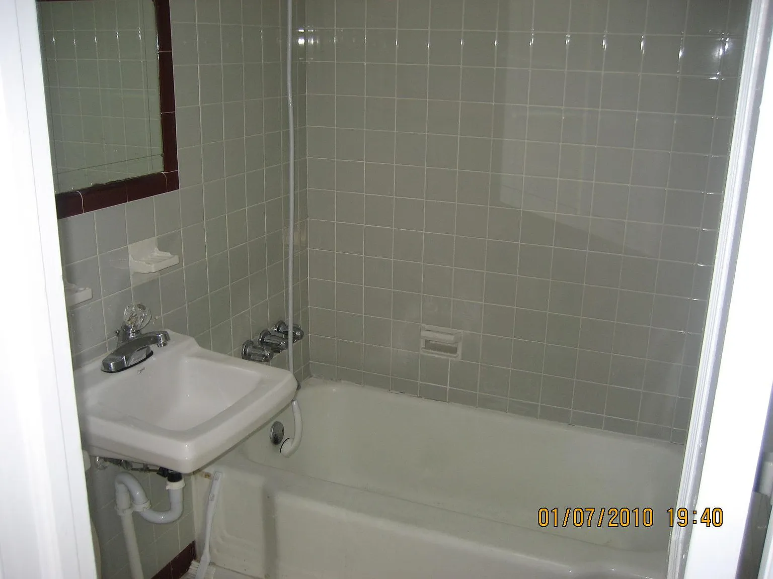 1120 Alcott St — Photo 4