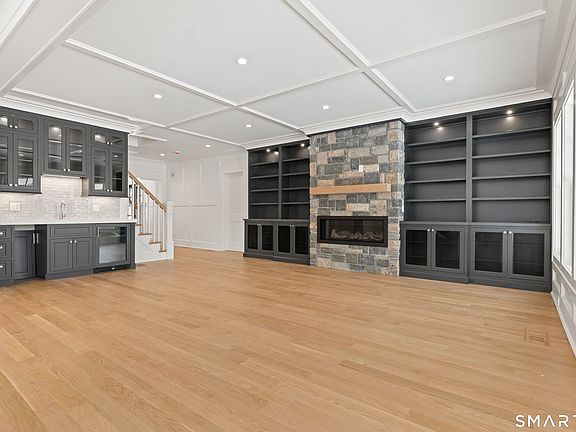 4th image of 92 Scotland Avenue