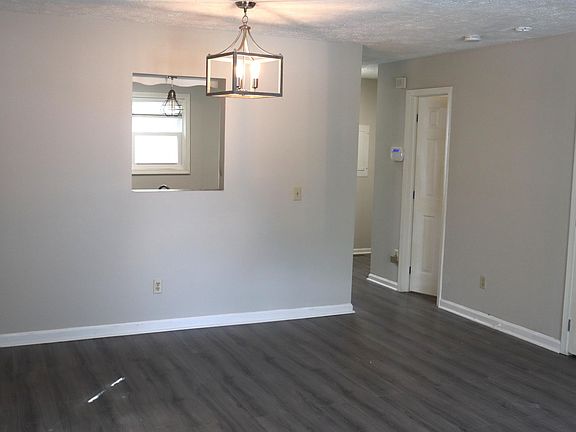 4th image of 507 Dowd St