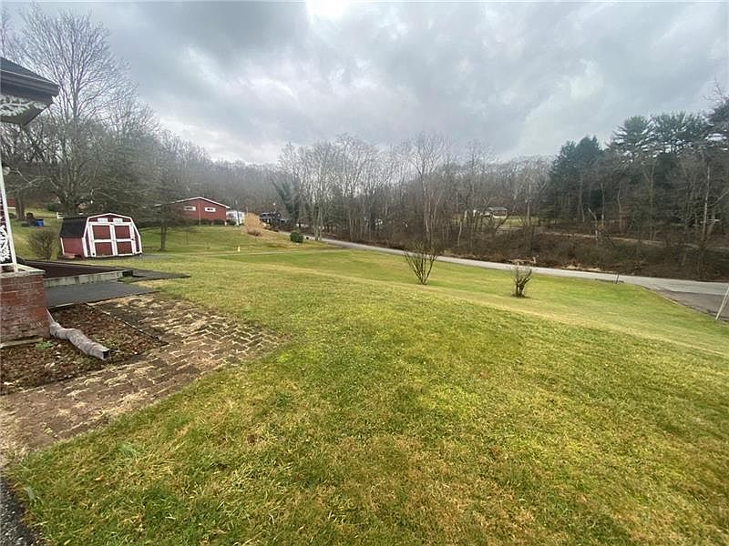 206 Armstrong Ave, Avonmore, PA 15618 Zillow