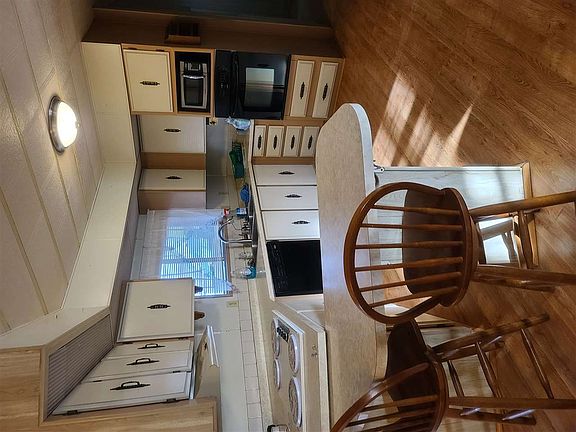 2nd image of 370 W Casa Blanca Dr