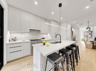 30 Winnifred Ave, Toronto, ON M4M 2X3