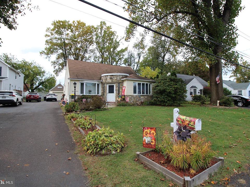 1st image of 1743 Highland Ave
