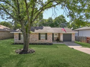1739 Meadowcrest Ln, Duncanville, TX 75137
