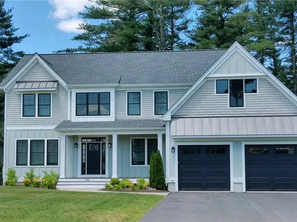 0 Manor Rd, Barrington, RI 02806