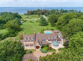 52 Peacock Ln, Lattingtown, NY 11560