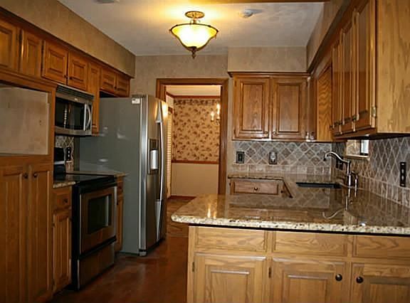 4th image of 1 Spyglass Ct