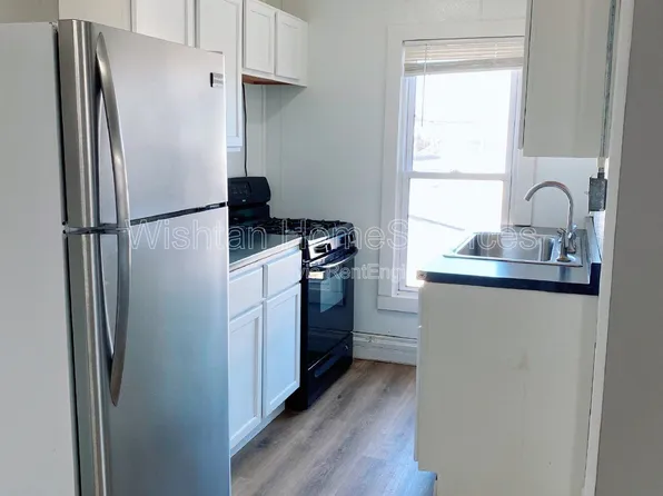 236 W Washington St #3, Macomb, IL 61455