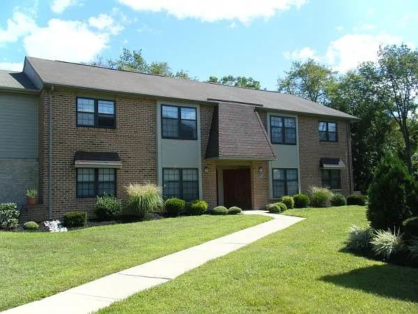 Jefferson Village — Photo 10