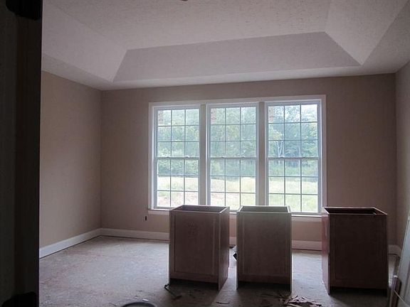 5th image of 7430 Waterway Dr