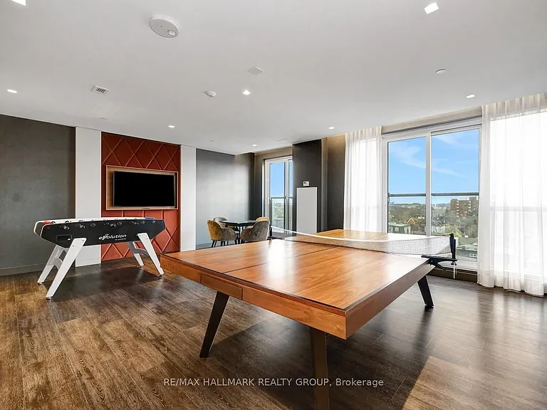 560 Rideau St #514 — Photo 21
