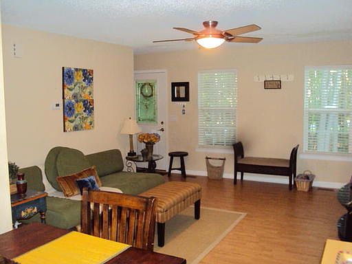 4th image of 125 Waderich Ln