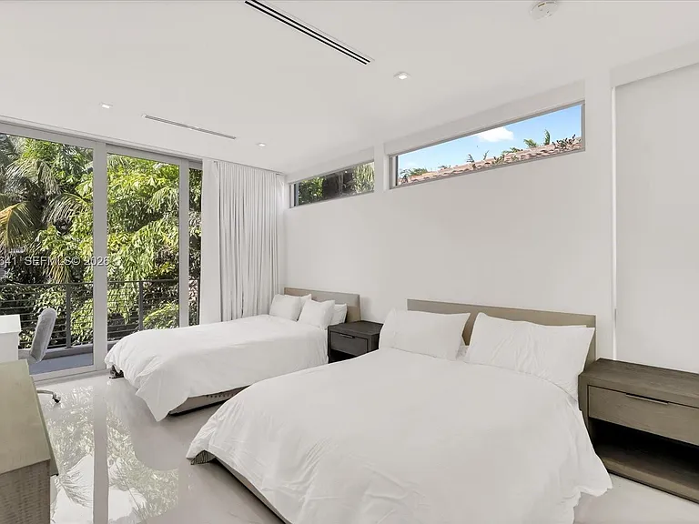 7830 Atlantic Way — Photo 13