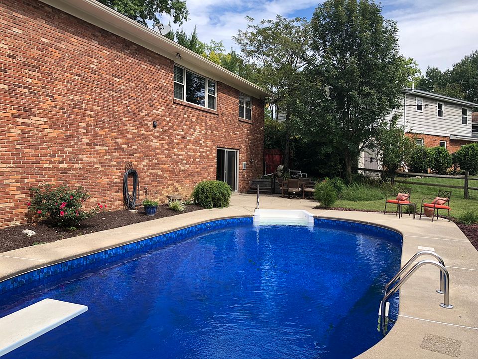2nd image of 5447 Firethorn Ct