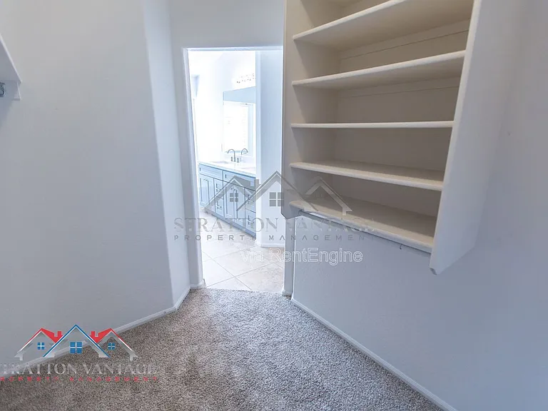 9096 N 97th Dr — Photo 40