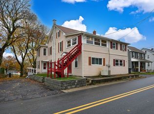 7 Church St, Lititz, PA 17543