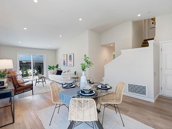 3rd image of 6553 Jubilee Court