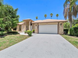645 NW 102nd Ave, Pompano Beach, FL 33071