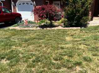 2710 Feather Garden Cir, Vinton, VA 24179
