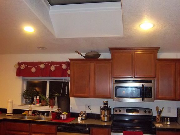 4th image of 8219 59th Ct SE