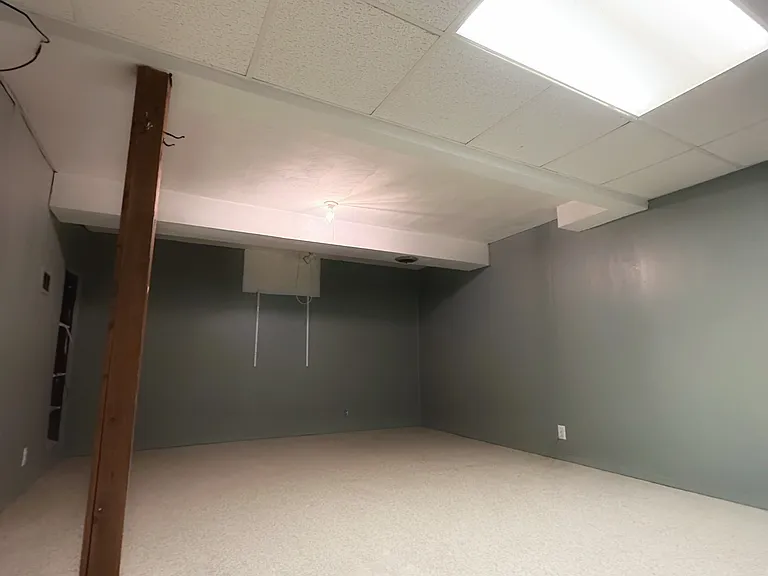 605 Fountain St — Photo 22