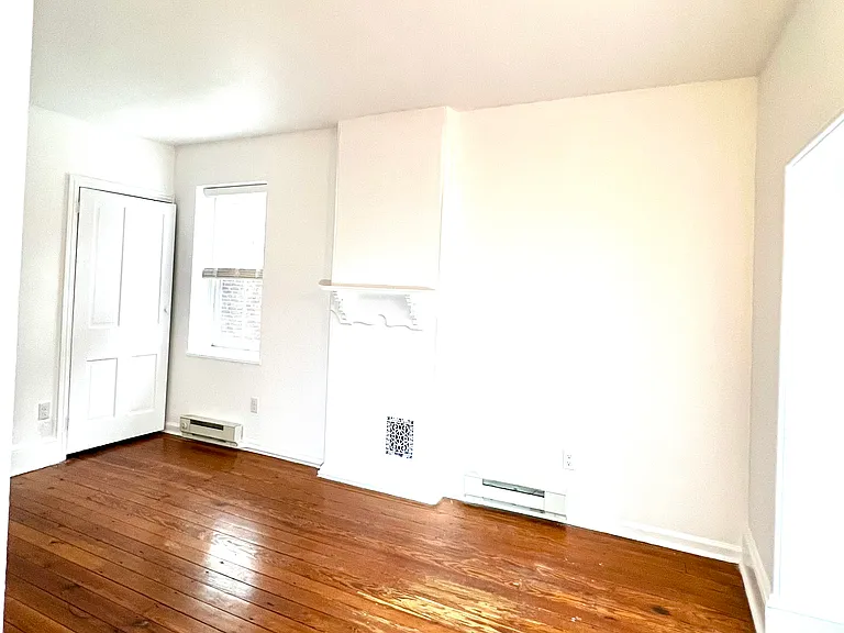 391 Washington Ave #3 — Photo 7