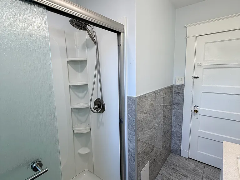 101 Grove St #2 — Photo 2