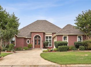 3724 Lake Lynn Dr, Gretna, LA 70056