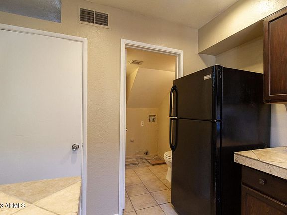 5th image of 2618 W Campbell Ave