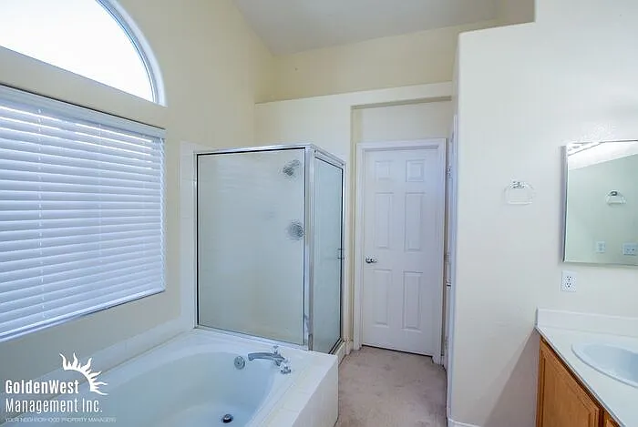 9776 Floweret Ave — Photo 13