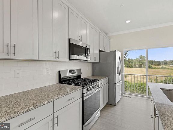 3rd image of 2357 Spruce Knob Ter