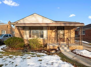 8711 Jackson St, Taylor, MI 48180