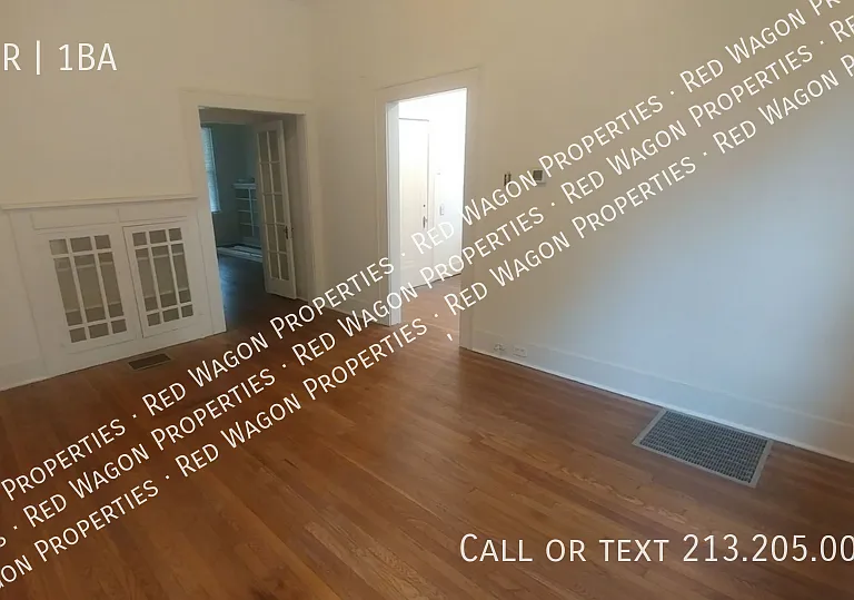 411 W Mistletoe Ave #411 — Photo 11