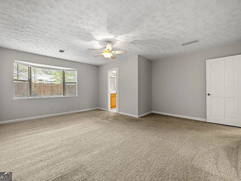 503 Waterwood Bnd — Photo 20
