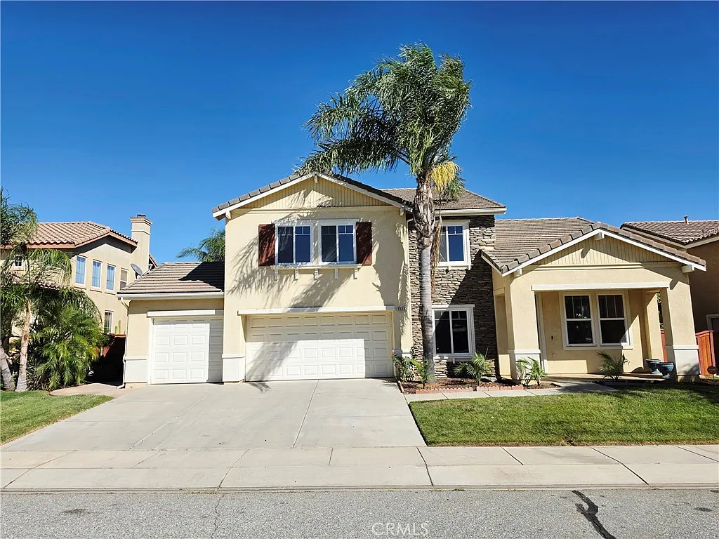 5 bed, 2607 sqft, $3,300 — Photo 1