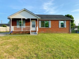 1046 Bobcat Dr, Clarksville, TN 37042